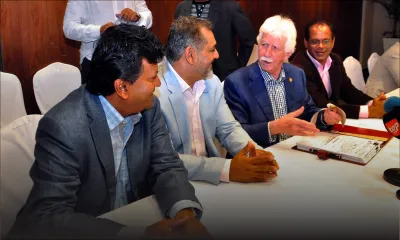 Paul Bérenger: «Un éventuel retour d’Alan Ganoo pas on»