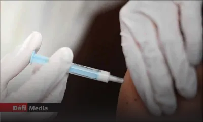 Covid-19: la vaccination reprend demain pour les ados et à l’UoM