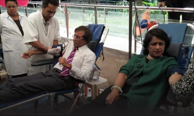 Ameenah Gurib-Fakim et Anil Gayan participent au don de sang