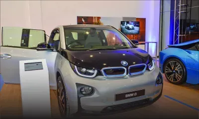 Leal sets sales record of 3,000 new vehicles in 2017