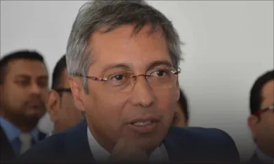 Xavier-Luc Duval : «Le gouvernement veut recomposer sa majorité de trois quarts»