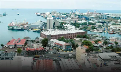 La lourdeur bureaucratique décriée : 57 formulaires nécessaires pour jeter l’ancre à Port-Louis