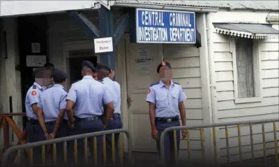 Affaire Luchigadoo : trois des sept policiers risquent une inculpation