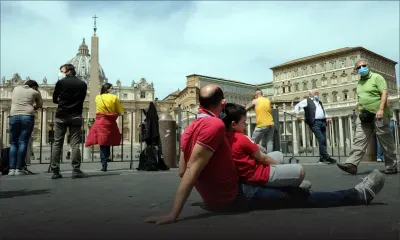 Vatican: la basilique Saint-Pierre rouvre après plus de deux mois