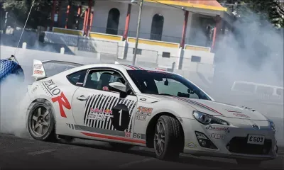 Red Bull Car Park Drift : drift et moto trial au Champ-de-Mars