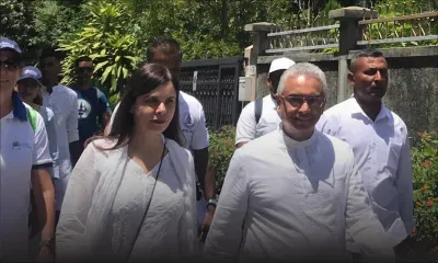 Mahashivratree : le Premier ministre et son épouse en marche vers le lac sacré