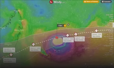 L’intense cyclone tropical Freddy au nord de Maurice lundi soir