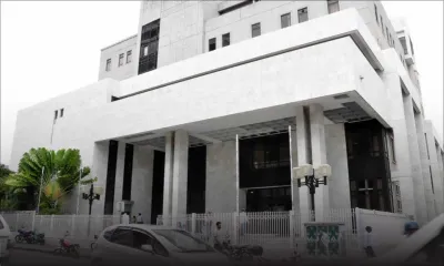 Peine commuée : travaux communautaires pour photos indécentes de mineures