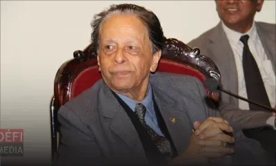 La pension de SAJ - Rejet de la motion de Me Bissessur : «Les ministres ne sont pas des employés de l’État»