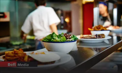 Faute de ne pouvoir opérer à plein régime : 50 restaurateurs de Food Courts lancent un appel aux autorités