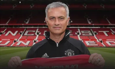 Manchester United : Mourinho "prêt" à rester 15 ans, dans la lignée de Ferguson