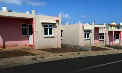 NHDC : Construction de 282 maisons à Wooton