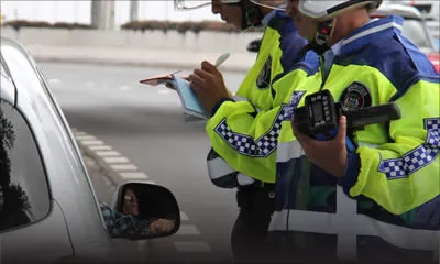 Retrait du permis de conduire : 4500 à 5000 conducteurs sanctionnés par an, selon le sergent Barlen Munusami