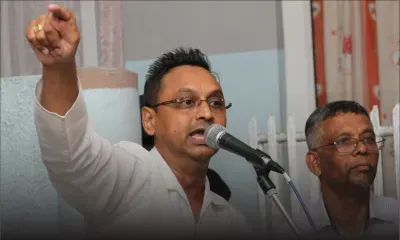 À Trèfles – Ravi Rutnah critique une journaliste : «Eski li vo pou enn femel lisyen liem?»