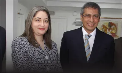 Duval remet un chèque de Rs 300 000 à son homologue palestinienne