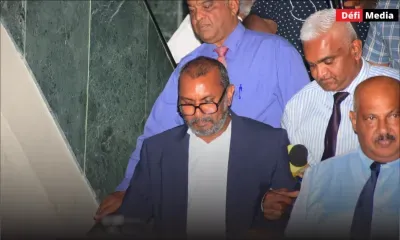 Libéré sous caution Padayachy retourne à l'Anti Money Laundering Unit pour la suite de son interrogatoire