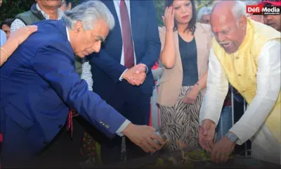 [En images] Dépôt de gerbe au Samadhi de Sir Satcam Boolell pour son 105ᵉ anniversaire