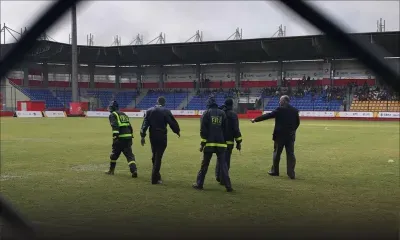 JIOI- Football : la pelouse prend l’eau, les pompiers à la rescousse 