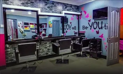 Chic and Posh Beauty Lounge and Academy : au service des femmes 