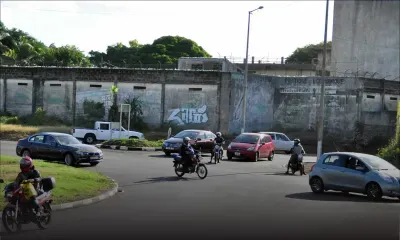 Rond-point de Cocoterie, à Roche-Bois: du renfort pour régler la circulation venant de Baie-du-Tombeau
