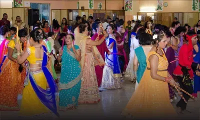Dandiya: au rythme des bâtons !