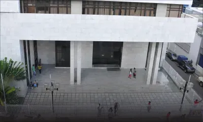 Cour intermédiaire : deux policiers reconnus coupables de corruption