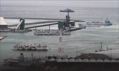 Au port franc : Rs 760000 de produits frigorifiés emportés, un superviseur arrêté