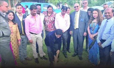 Rotary Club of Vacoas plants endemic trees