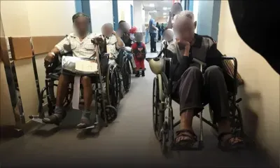 File d’attente des patients à l’hôpital Jeetoo
