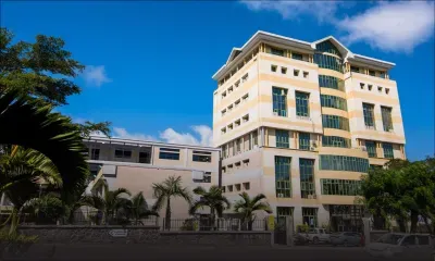 Impression et distribution des manuels de grade 9 : BM Book Centre conteste l’allocation des contrats