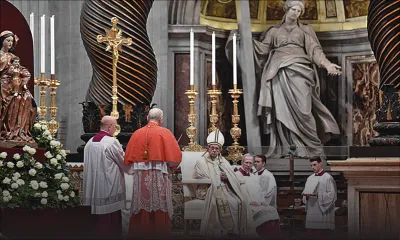 Le pape François crée 17 nouveaux cardinaux, modèle un collège moins européen