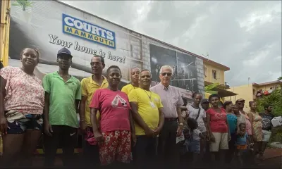 Incendie à Longères Tôles : Courts Mammouth vient en aide aux 36 familles