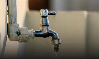 [Via WhatsApp Défi] Grande Retraite : une habitante dénonce une distribution d’eau irrégulière depuis le 30 décembre