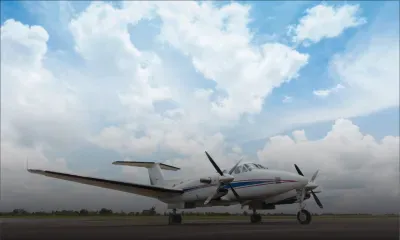 Indonésie: un avion transportant 11 passagers disparaît des radars, recherches en cours