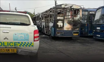 Au dépôt de Forest-Side : deux autobus de la CNT ravagés par les flammes, la direction soupçonne un acte criminel
