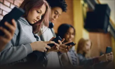 Interdiction pour les moins de 15 ans sur des réseaux sociaux : protéger les mineurs est une priorité