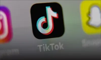 Meta exhorte l'Australie à revenir sur son interdiction des réseaux sociaux pour les moins de 16 ans