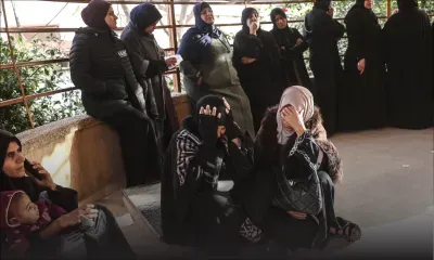 La Défense civile de Gaza annonce que des frappes israéliennes ont fait 12 morts