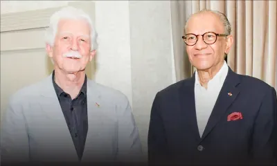 Alliance du Changement - Départ du gouvernement : le MMM divisé, Bérenger temporise