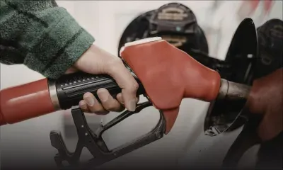 Pétrole: la guerre au Moyen-Orient propulse le baril au-delà de 90 dollars