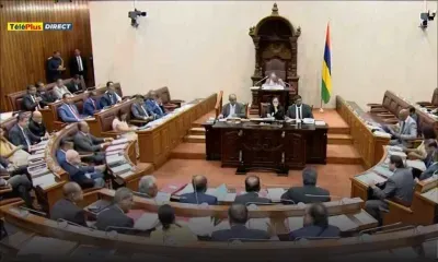 Parlement : une ambiance bon enfant marquée par l’humour et le sarcasme