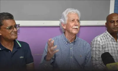 Paul Bérenger : «Zame mo’nn konn manti dan mo lavi ; pa asterla mo pou koumans apran ek Rajesh Bhagwan»