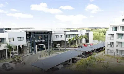 FCC : une perquisition de 23 heures au Royal Green Wellness Resort 