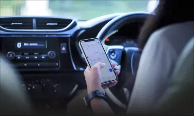 Téléphone au volant : le ministre Mahomed revoit sa copie