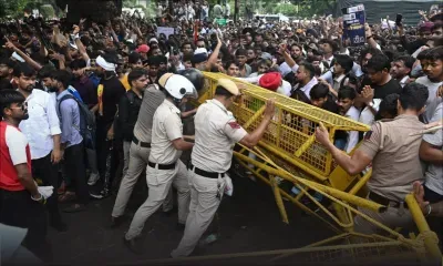 Inde : les partis d'opposition paralysent le Parlement en solidarité avec les manifestations du «Parti des cafards»
