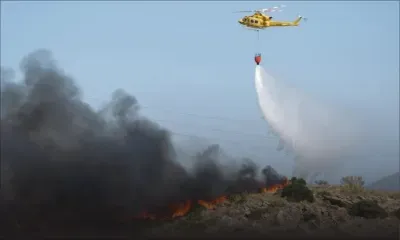 L'Espagne lutte pour contenir l'un de ses incendies de forêt les plus meurtriers, alors qu'au moins 12 personnes ont été tuées.
