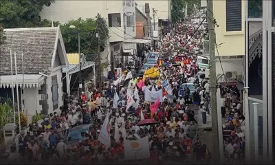 [Images drone] La mobilisation contre la réforme des pensions vue du ciel à Port-Louis