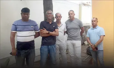 Des salariés limogés de HM Technologies veulent rouvrir les discussions ou s’en remettre à la Cour suprême