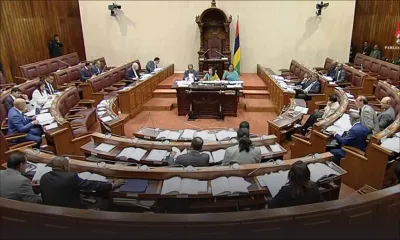 Travaux parlementaires : walk-out des députés musulmans