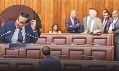 Adrien Duval élu Speaker dans le tumulte : comportement des élus vs décorum à l’Assemblée nationale